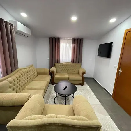 Aqua30 Feriehus Ksamil